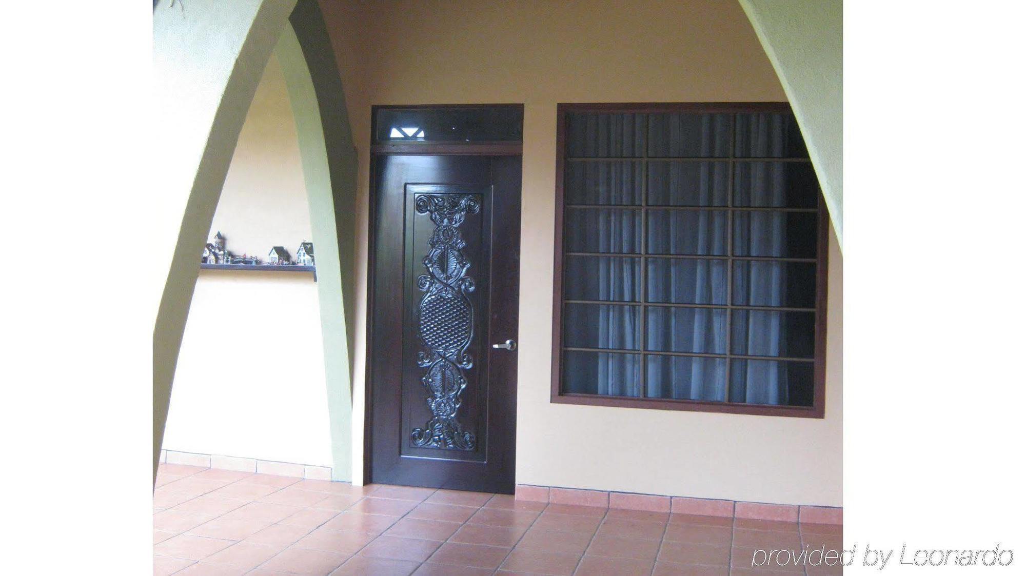Kayak Lodge Damas ภายนอก รูปภาพ