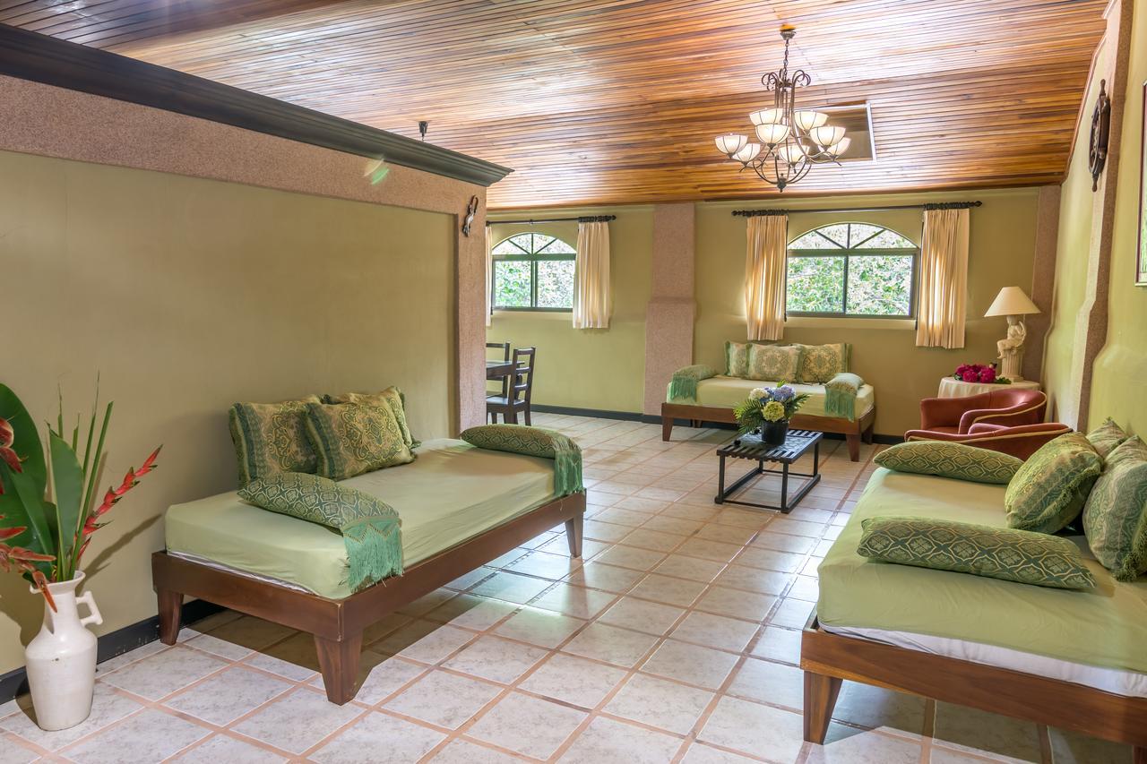 Kayak Lodge Damas ภายนอก รูปภาพ