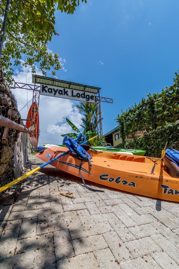 Kayak Lodge Damas ภายนอก รูปภาพ