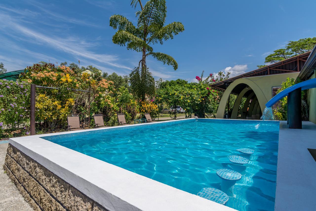 Kayak Lodge Damas ภายนอก รูปภาพ