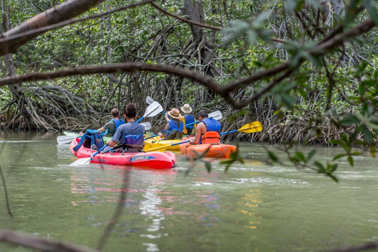 Kayak Lodge Damas ภายนอก รูปภาพ